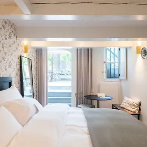 bb-milkhouse-luxury-stay-amsterdam.amsterdamhotelsnl.com/
